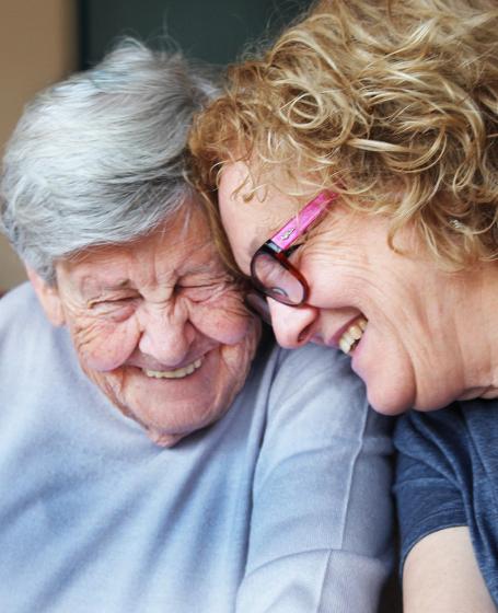 mare-filla-grans-somrient